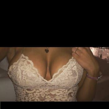 Kendall - Beurette escort à Messancy Profil de Kendall, 34 ans, Beurette escort à Messancy (Luxembourg)